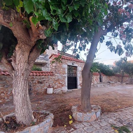 200 Year Old 'Kamara Suite' With Private Garden Pyrgos Dirou Экстерьер фото